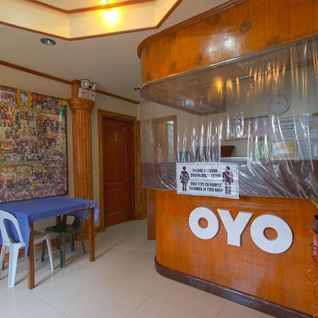 Oyo 788 Lisa'S Guesthouse Moalboal Exterior photo